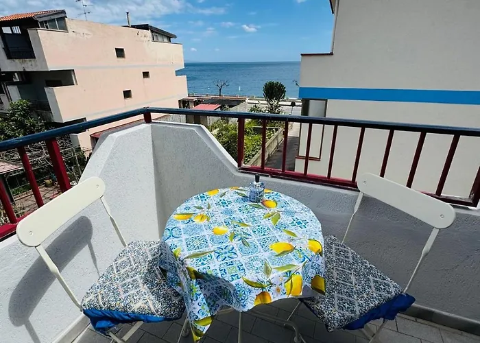 Carol בית נופש רוקאלומרה